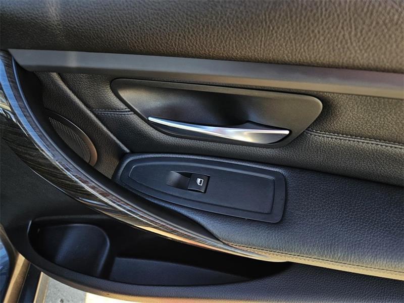 BMW 3-Series 328i Sedan 2013