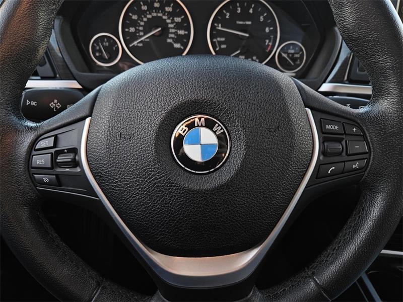 BMW 3-Series 328i Sedan 2013