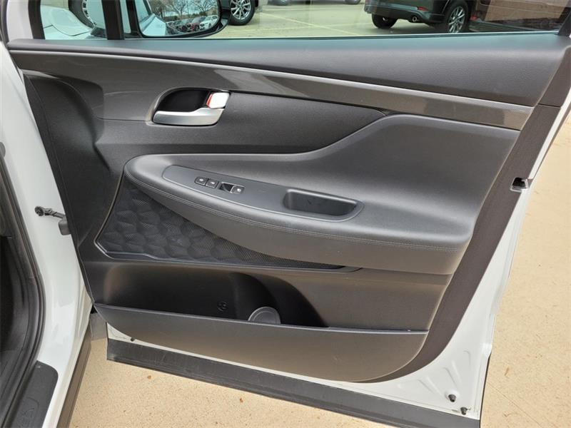 Hyundai Santa Fe SEL 2022