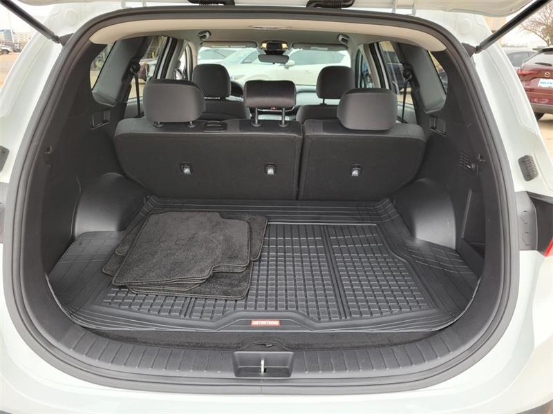 Hyundai Santa Fe SEL 2022