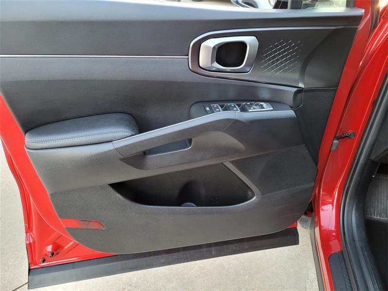 Kia Sorento Hybrid EX 2023