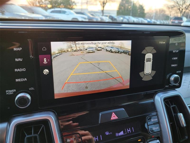 Kia Sorento Hybrid EX 2023