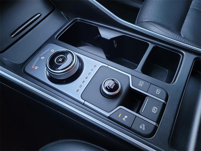 Kia Sorento Hybrid EX 2023