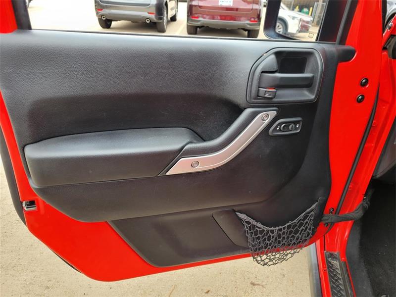 Jeep Wrangler Unlimited Rubicon 4WD 2014