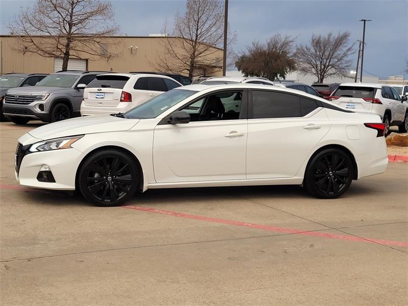 Nissan Altima 2.5 SR 2022