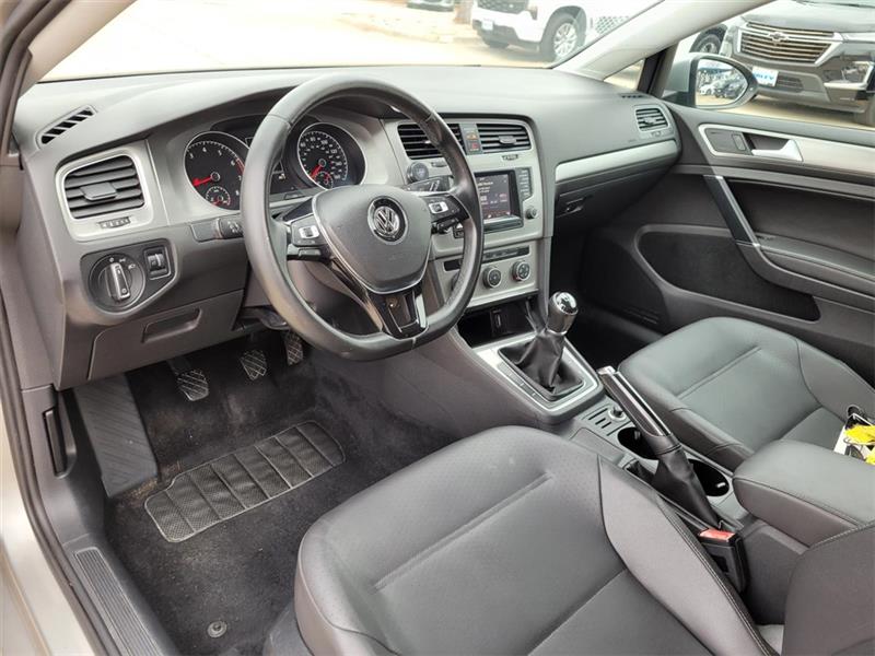 Volkswagen Golf TSI S 5M 2015