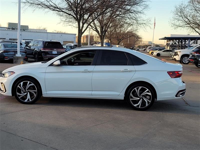 Volkswagen Jetta SEL 2025