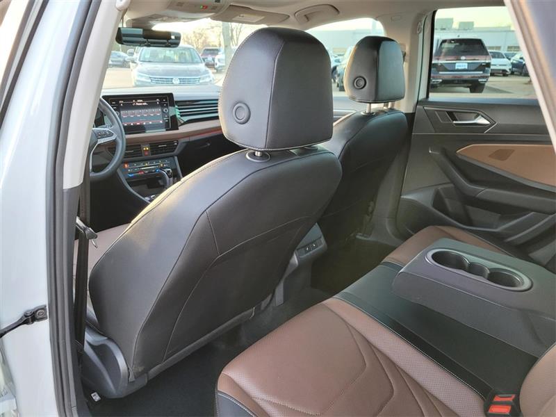 Volkswagen Jetta SEL 2025