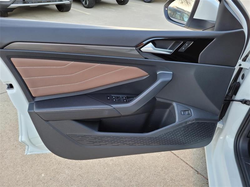 Volkswagen Jetta SEL 2025