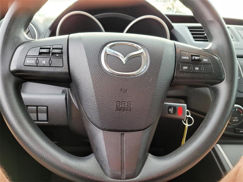 Mazda MAZDA5 Sport 2012