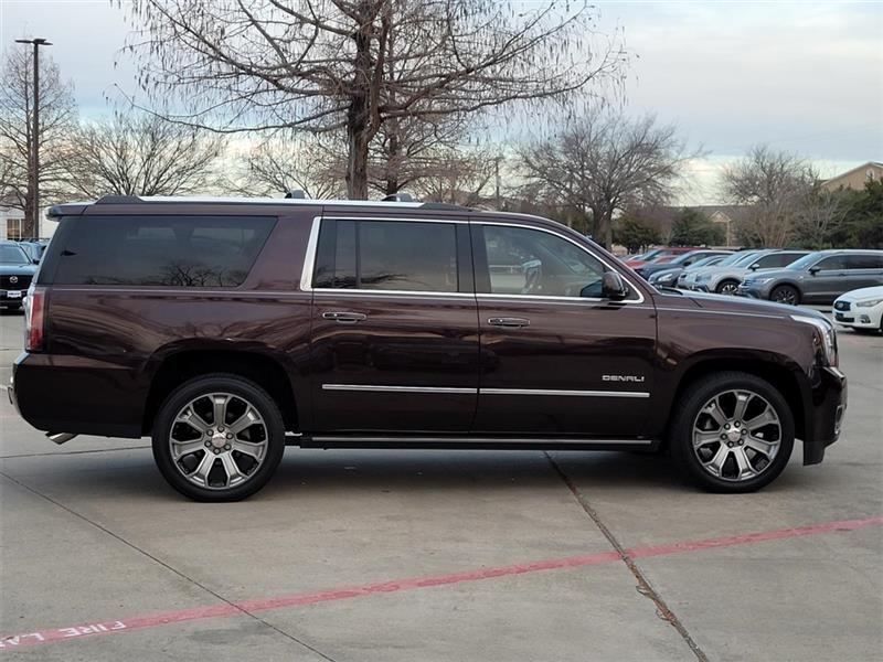 GMC Yukon XL Denali 2WD 2017