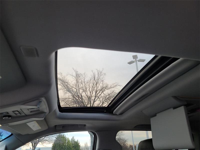 GMC Yukon XL Denali 2WD 2017