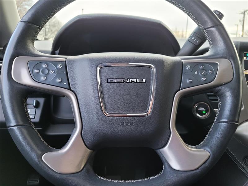 GMC Yukon XL Denali 2WD 2017