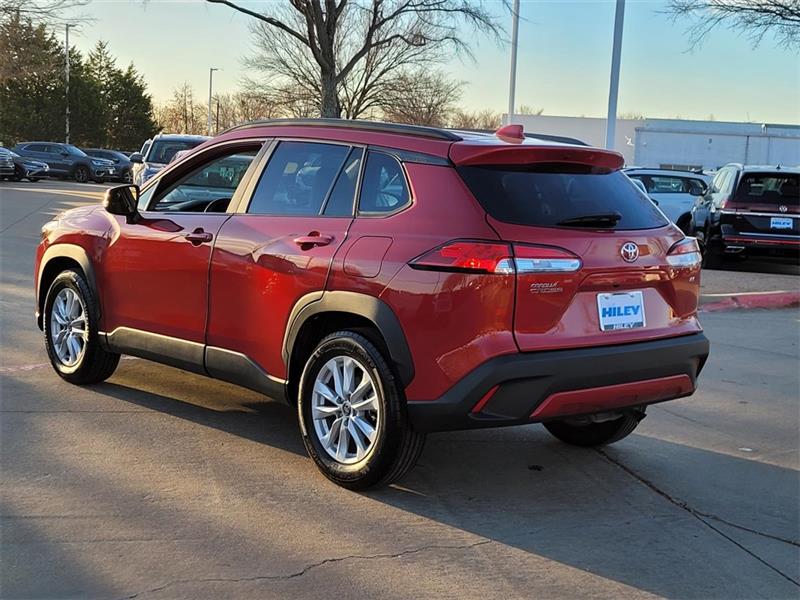 Toyota Corolla Cross LE 2022