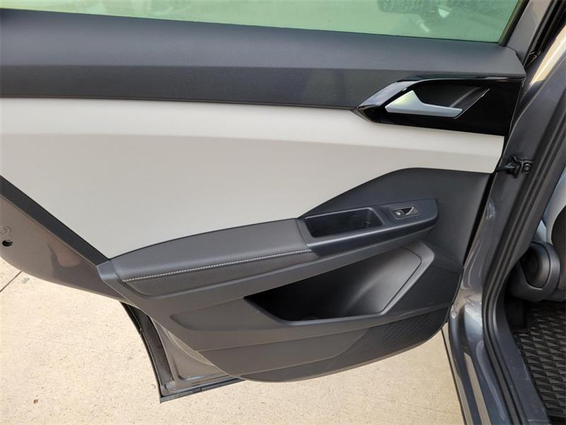 Volkswagen Taos S 2025