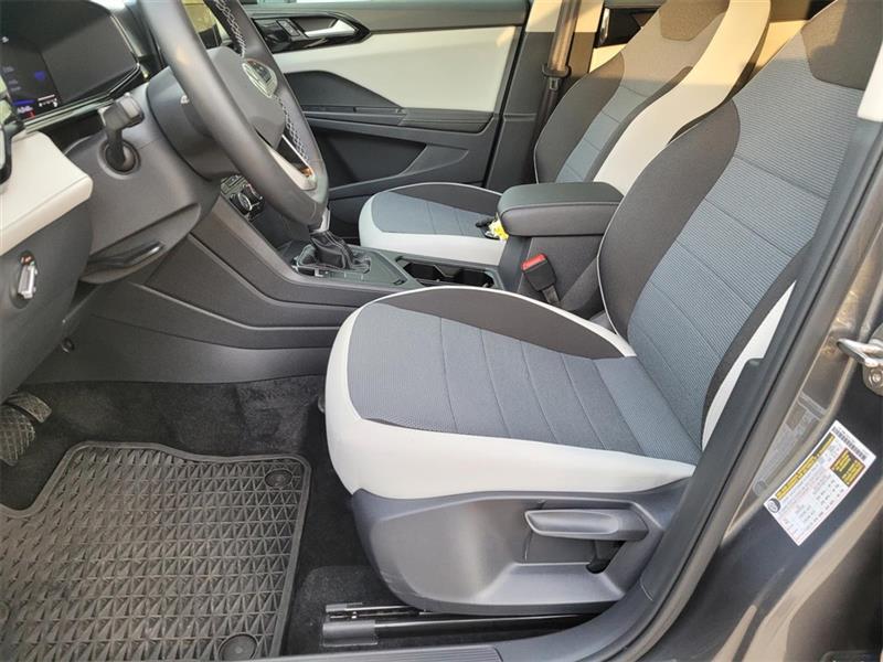 Volkswagen Taos S 2025