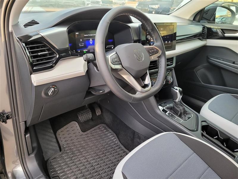 Volkswagen Taos S 2025