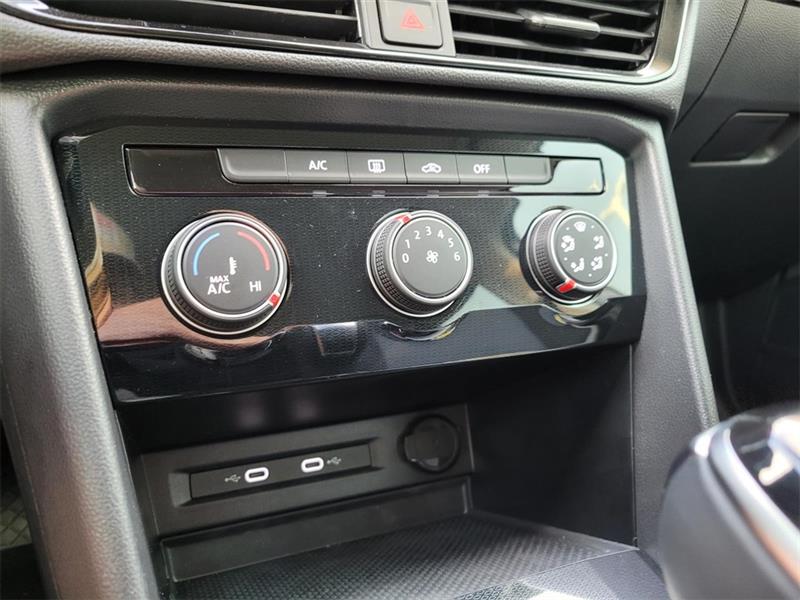 Volkswagen Taos S 2025