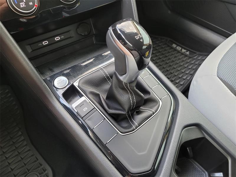 Volkswagen Taos S 2025