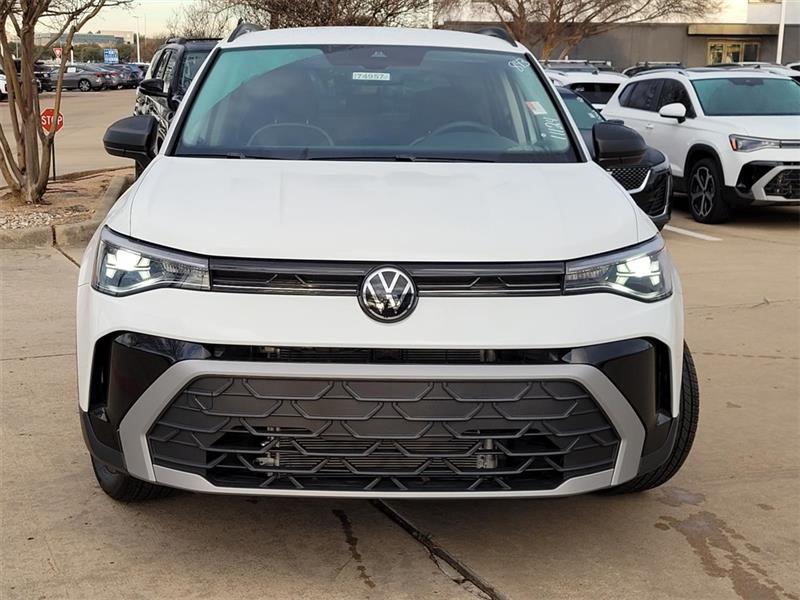 Volkswagen Taos S 2025