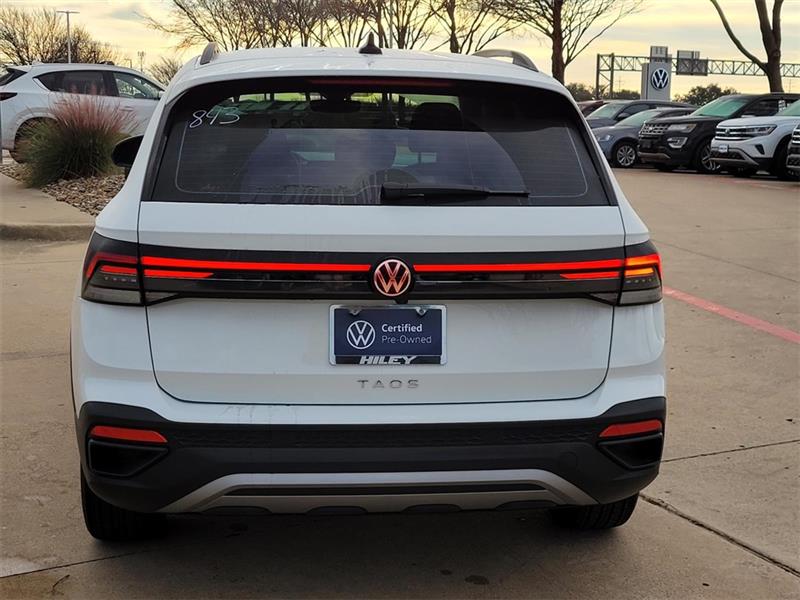 Volkswagen Taos S 2025