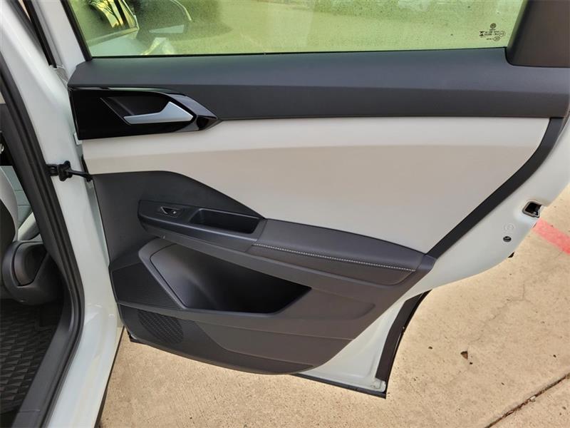 Volkswagen Taos S 2025