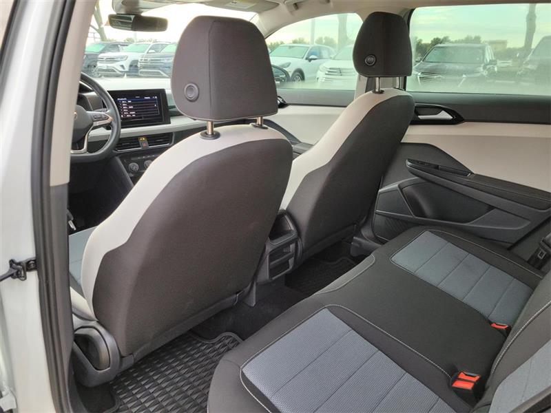 Volkswagen Taos S 2025