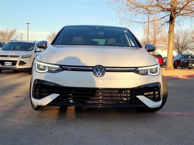 Volkswagen Golf R Base 2024