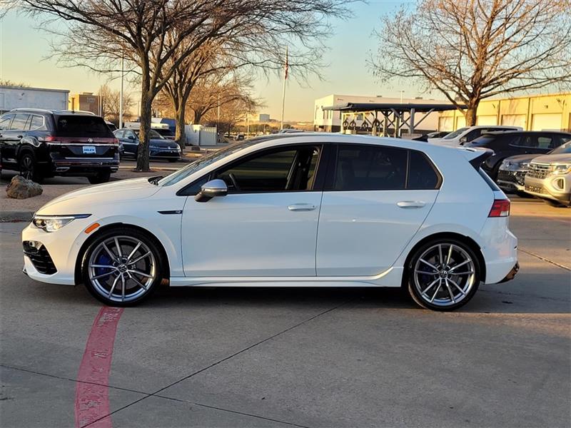 Volkswagen Golf R Base 2024