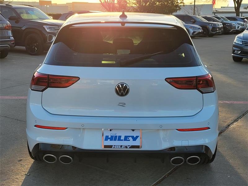 Volkswagen Golf R Base 2024