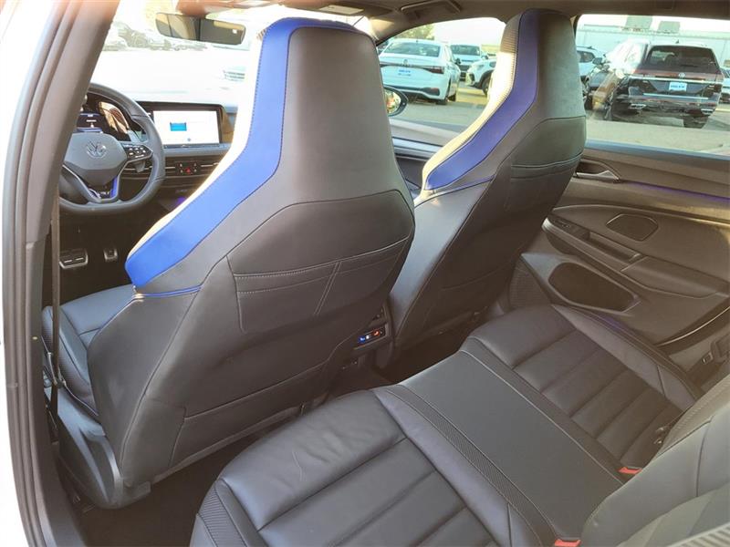 Volkswagen Golf R Base 2024