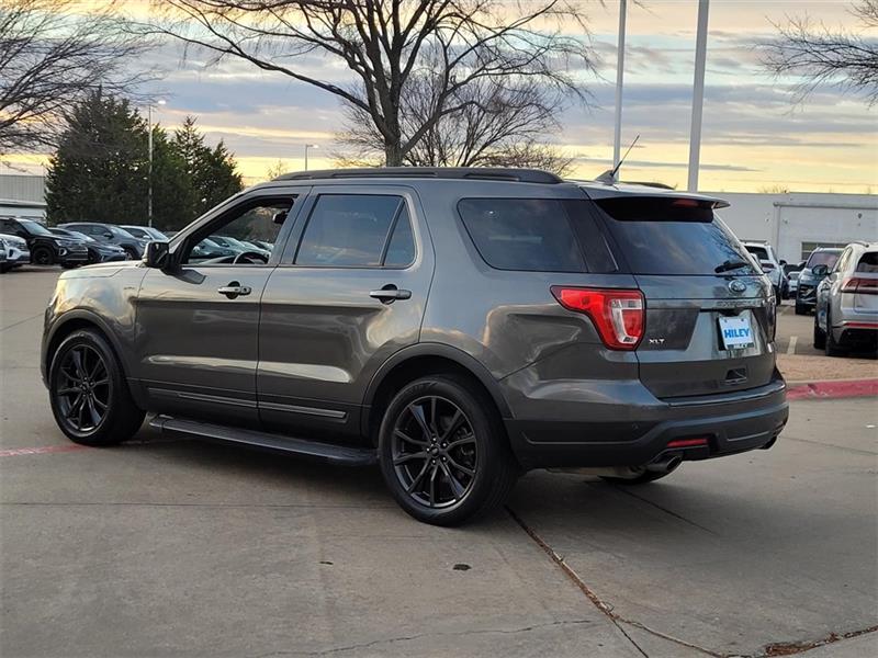 Ford Explorer XLT FWD 2018