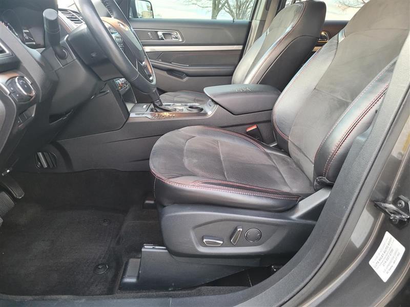 Ford Explorer XLT FWD 2018