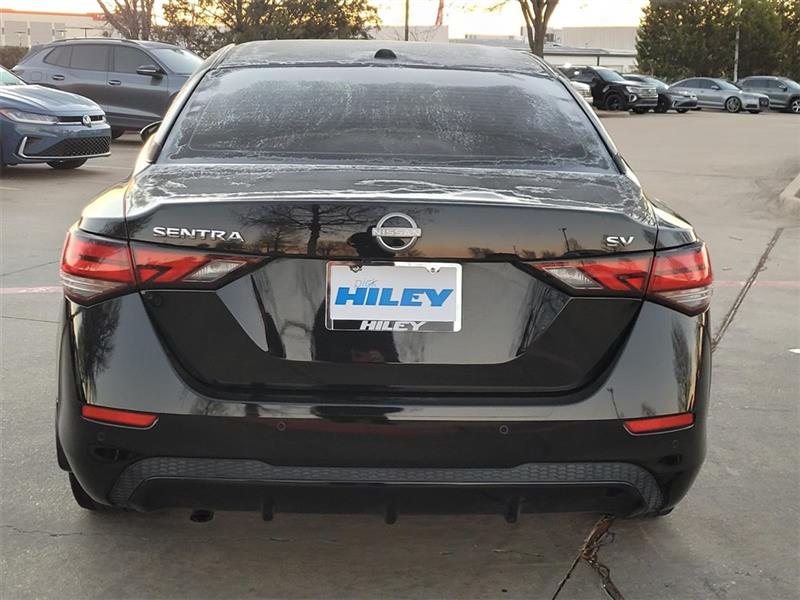 Nissan Sentra SV 2024