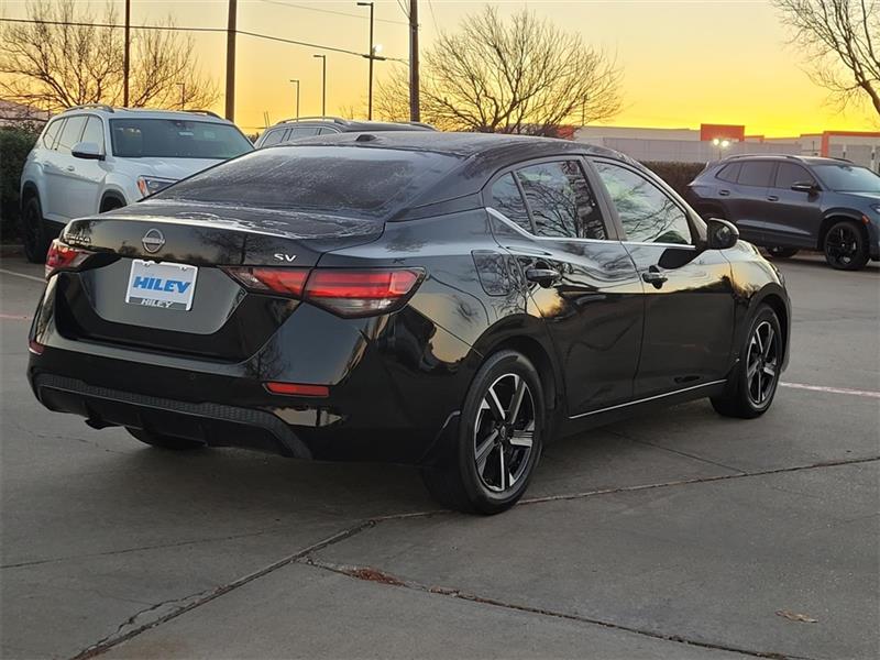Nissan Sentra SV 2024