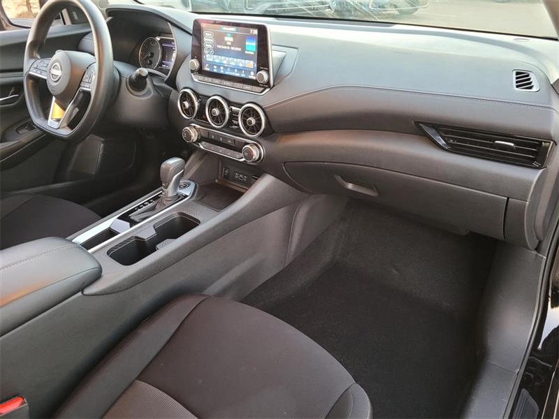 Nissan Sentra SV 2024