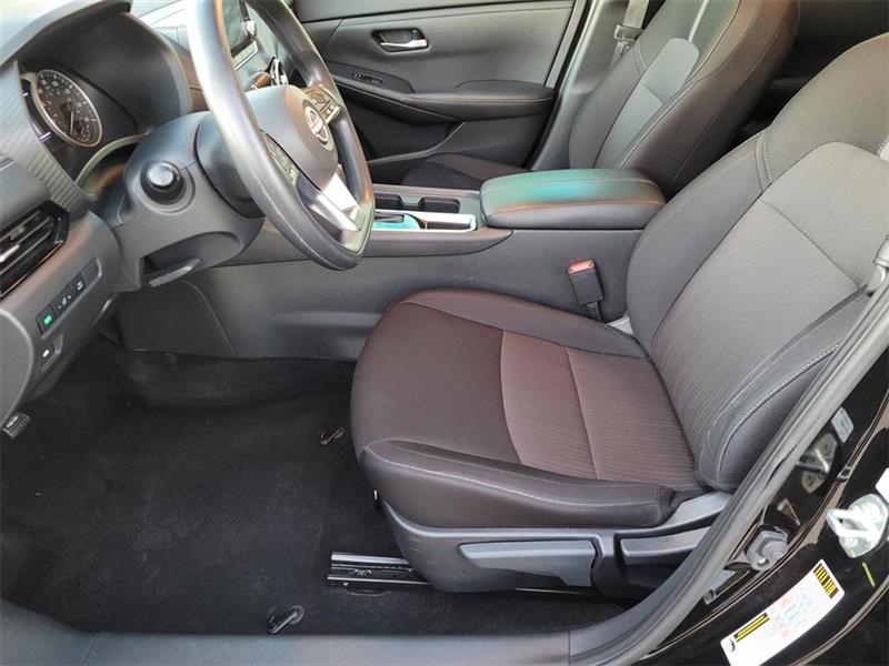 Nissan Sentra SV 2024