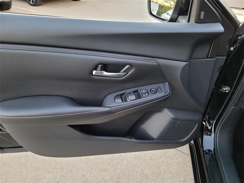 Nissan Sentra SV 2024