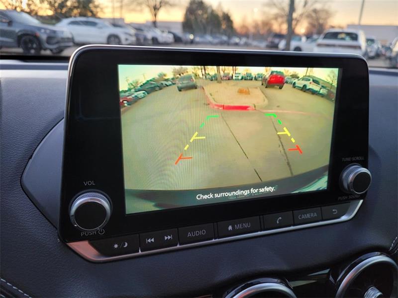 Nissan Sentra SV 2024