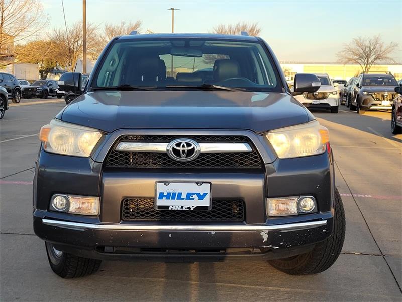 Toyota 4Runner SR5 4WD 2013
