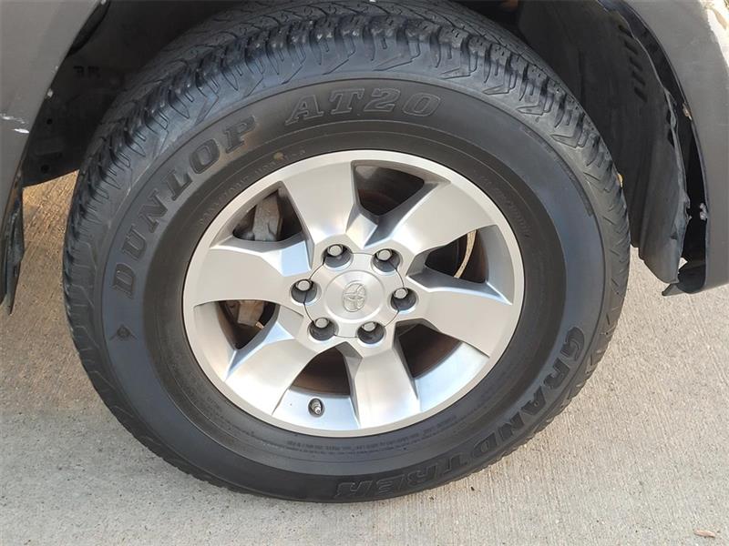 Toyota 4Runner SR5 4WD 2013