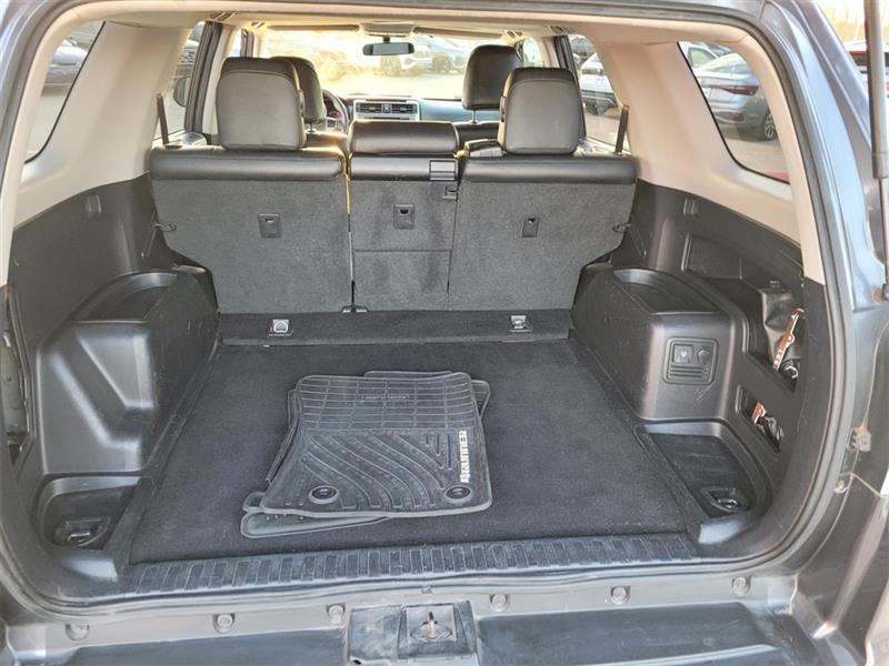 Toyota 4Runner SR5 4WD 2013