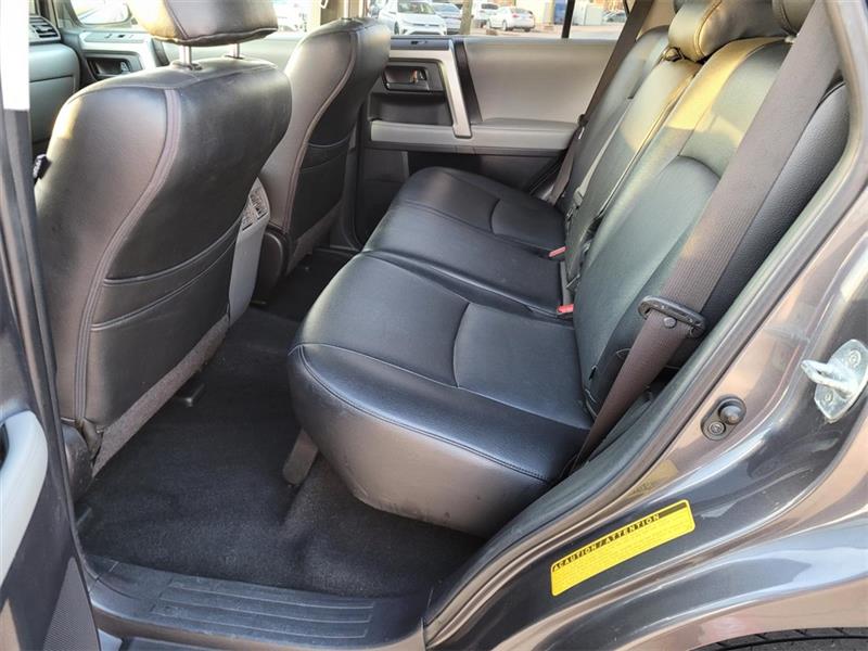 Toyota 4Runner SR5 4WD 2013