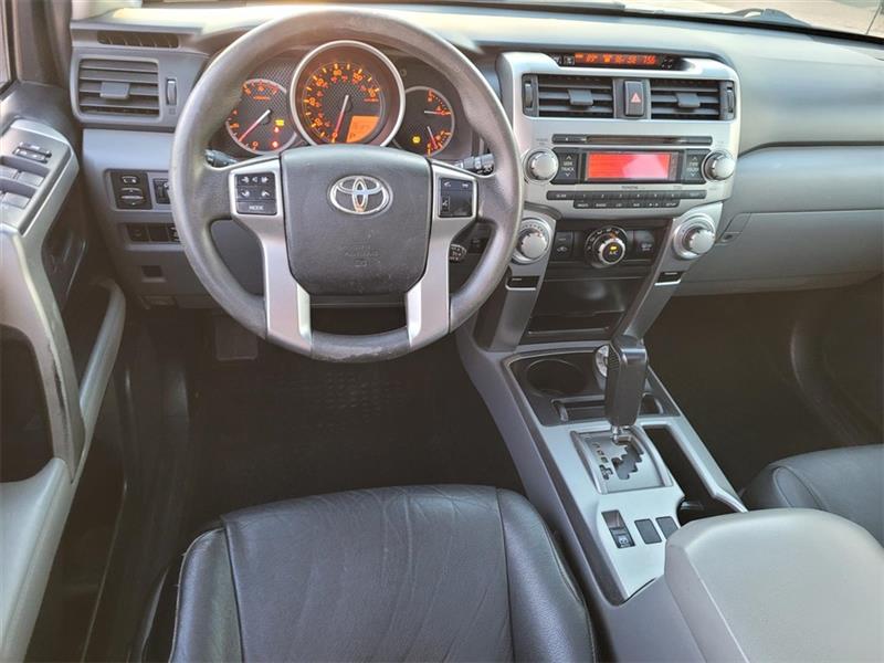Toyota 4Runner SR5 4WD 2013