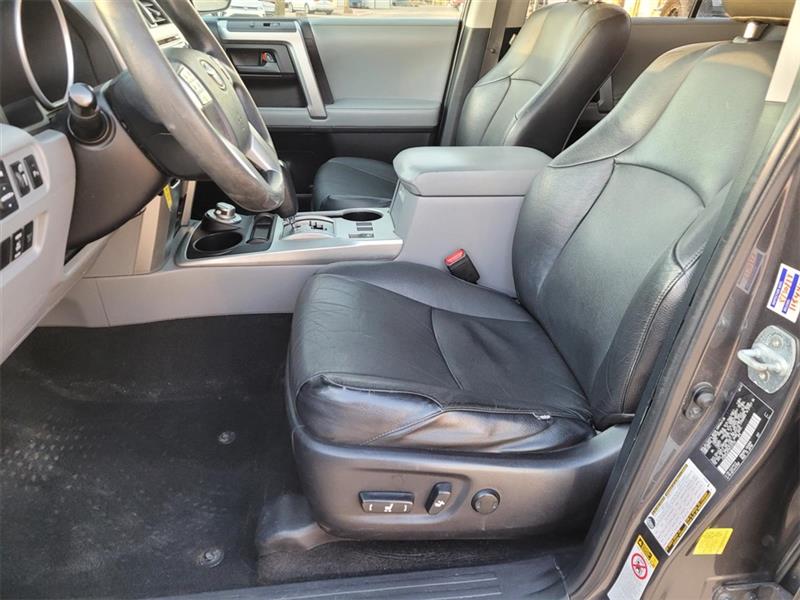 Toyota 4Runner SR5 4WD 2013