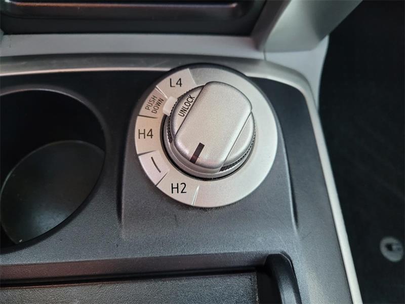 Toyota 4Runner SR5 4WD 2013