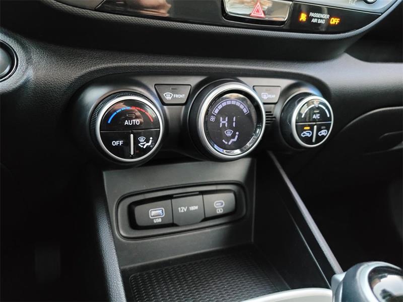 Hyundai Venue SEL 2025