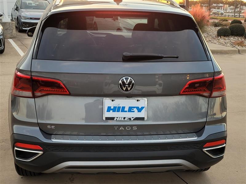 Volkswagen Taos SE 2022