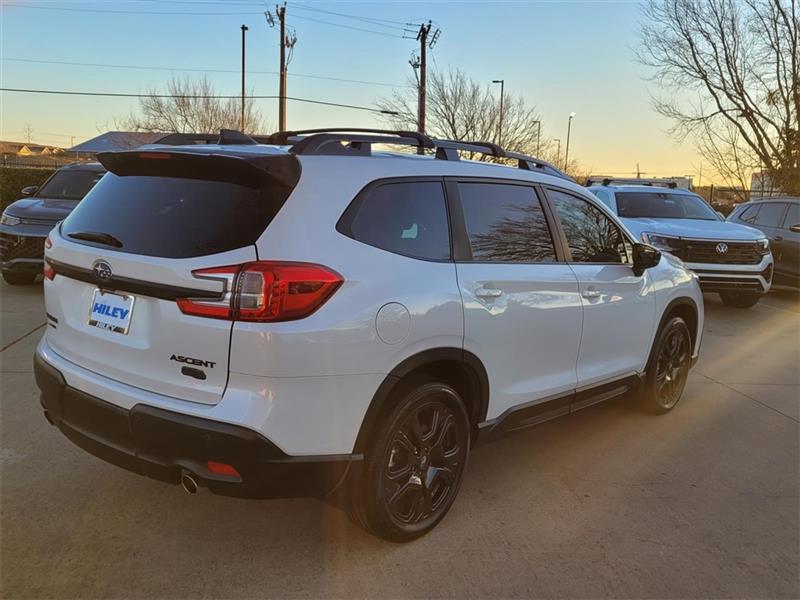 Subaru Ascent Premium 2025