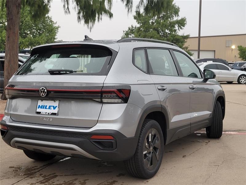 Volkswagen Taos S 2025